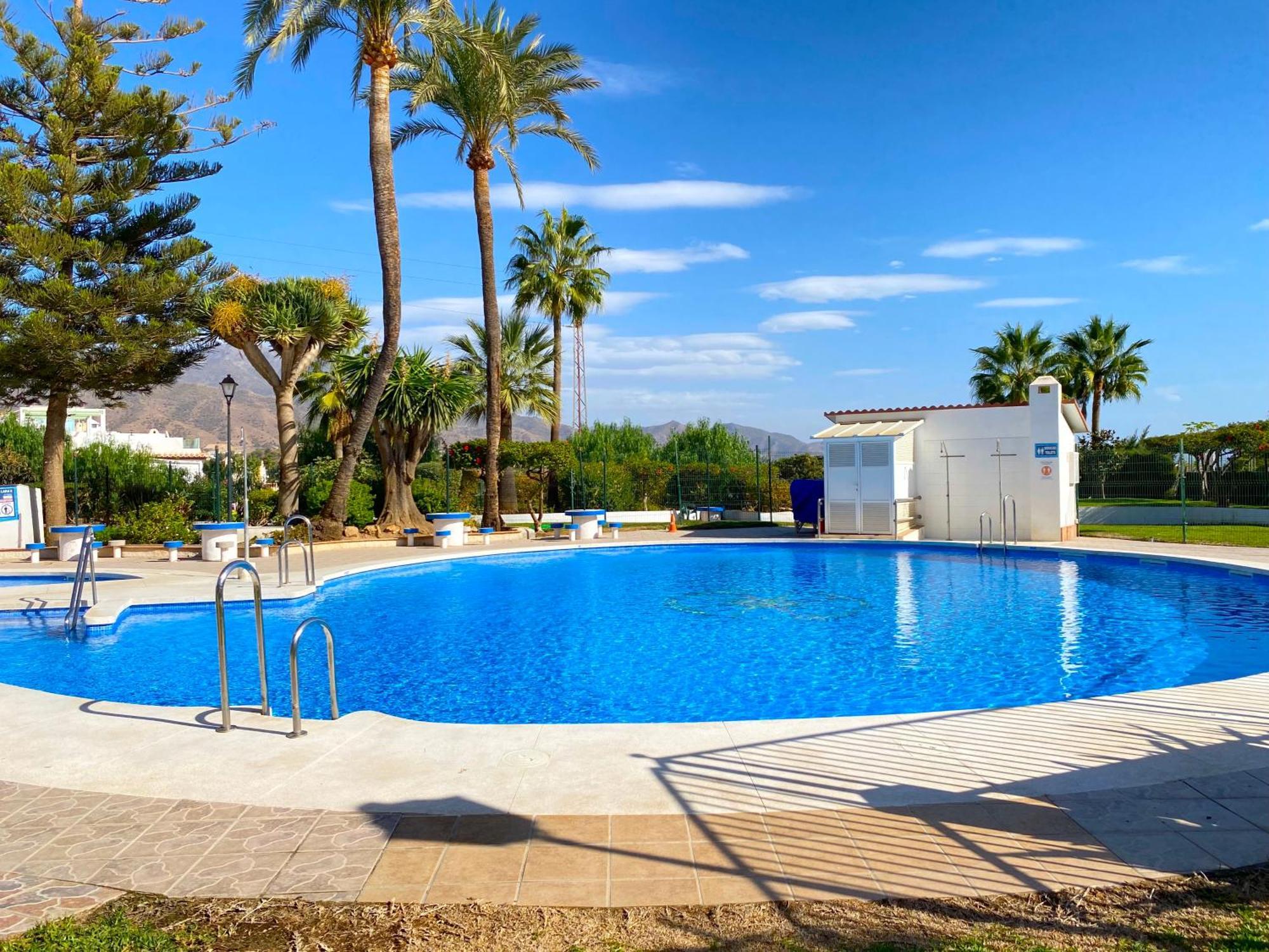 Villa Caritas Punta Lara Casasol Nerja Exterior photo